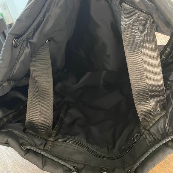 Beyond Yoga Convertible Tote Backpack Gym Travel Bag Black NWT Athleisure main image 8